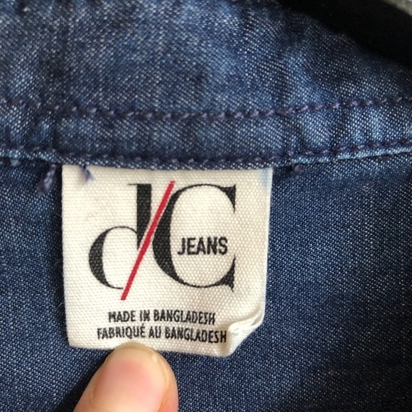 WOMEN’S denim embroidered button down - Picture 9 of 10